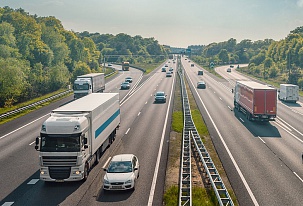 Road freight in Europe: contract rates rise while spot rates fall
