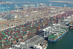 Turnover of Europe’s largest container port dropped by 7% in 2023
